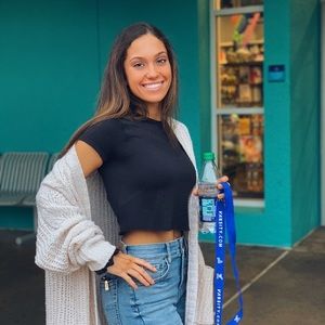 Meet your Posher, Katelyn